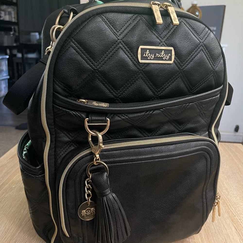 Itzy Ritzy Boss Plus Diaper Bag Backpack Mystic Black Gold Bundle